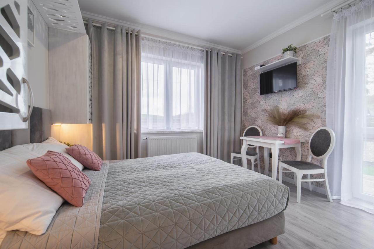 Pokoje Goscinne I Apartamenty Margaret Kudowa-Zdrój Exteriör bild
